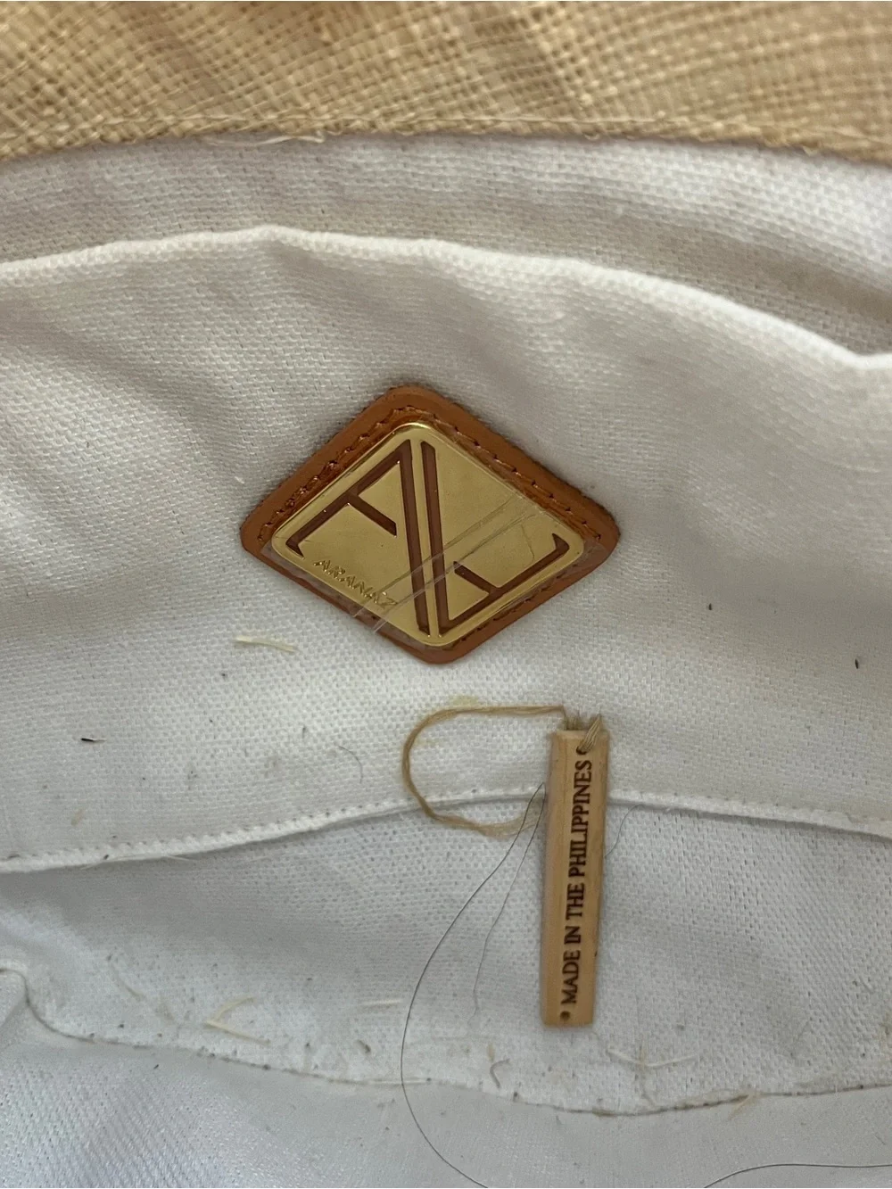 Aranaz woven bag beach holiday style Wood bead details
